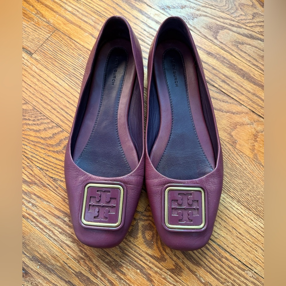 tory burch georgia square toe flats